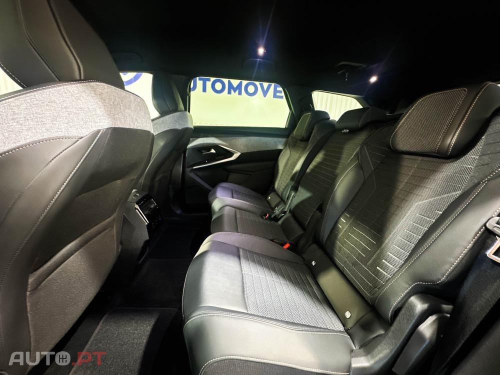 Peugeot 5008 1.2 Hybrid Allure Pack e-DCS6