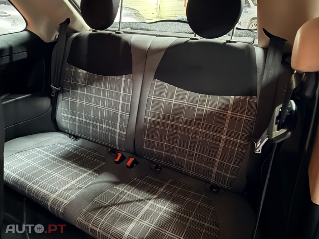 Fiat 500 1.2 Lounge J16 Dualogic