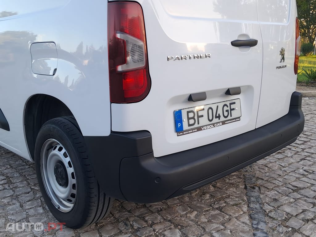Peugeot Partner 1.5 BlueHDi Premium Standard