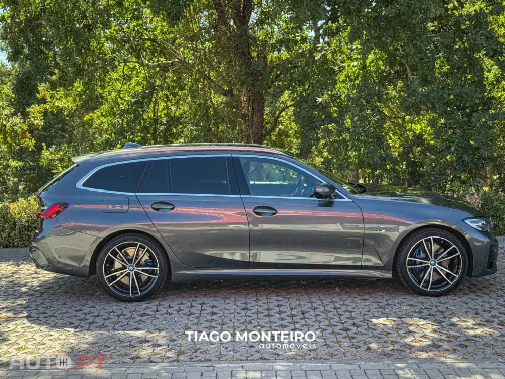 BMW 330 e Pack Desportivo M Auto
