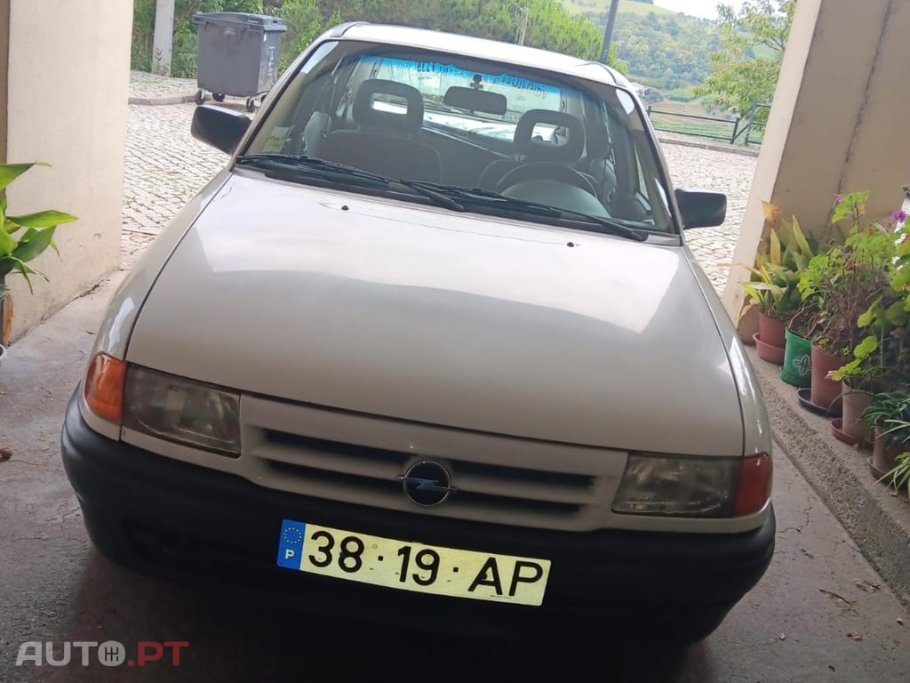 Opel Astra 1.7 D Kat