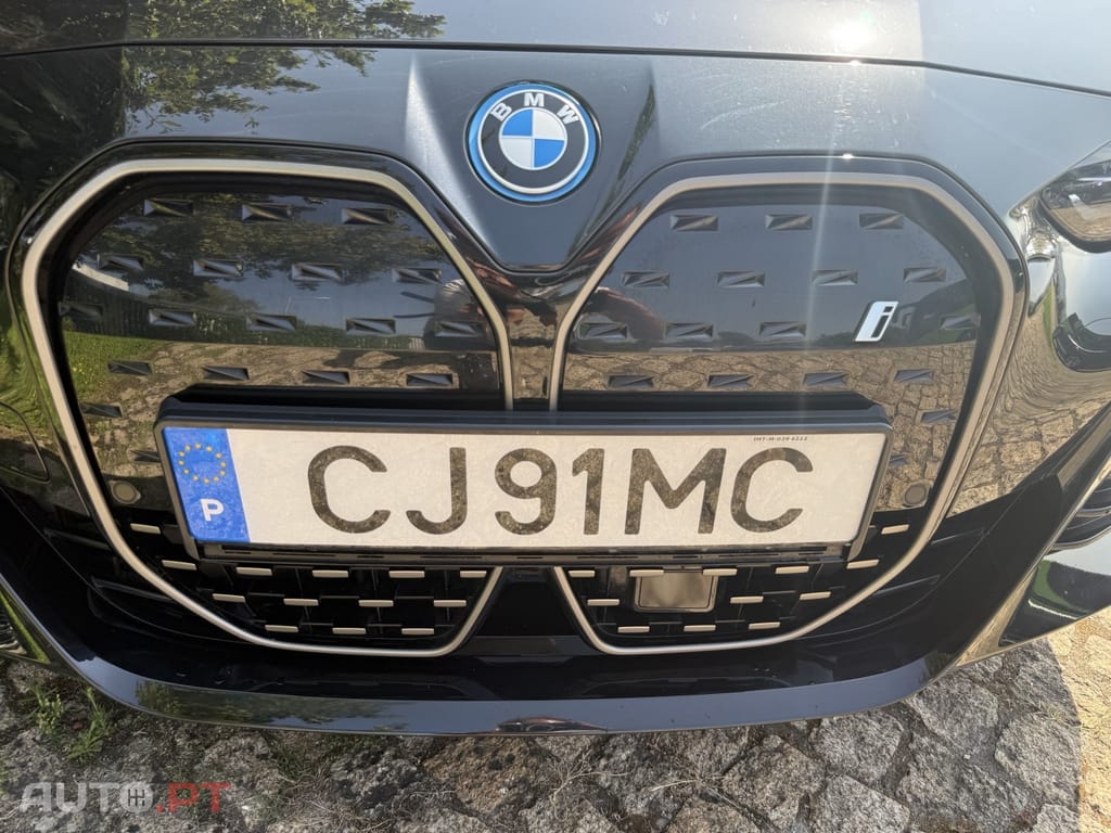 BMW i4 eDrive35 Pack Desportivo M