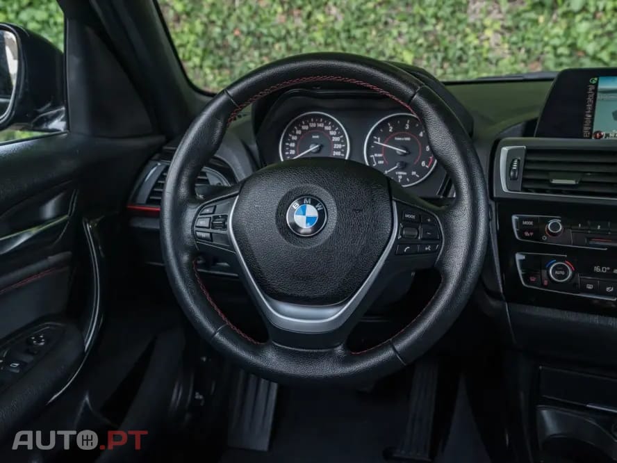 BMW 118 d Line Sport Shadow Auto