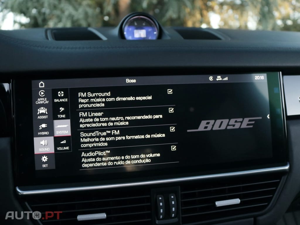Porsche Cayenne E-Hybrid Platinum Edition
