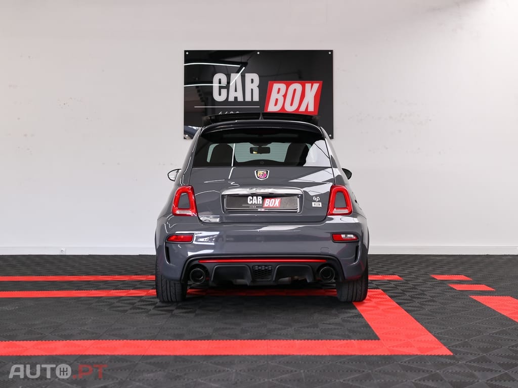 Abarth 695 1.4 T-Jet XSR Yamaha