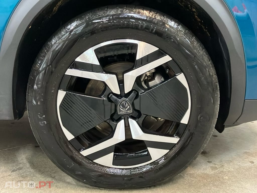 Peugeot E-2008 54 kWh Allure