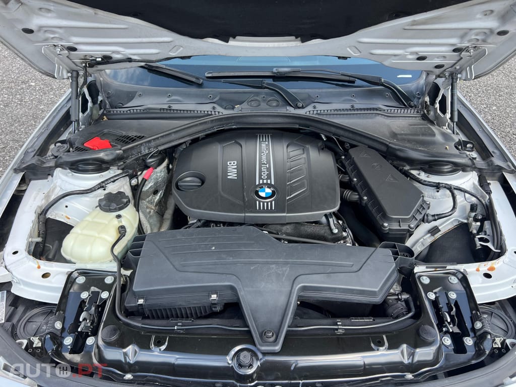 BMW 320 d Touring Auto Line Sport