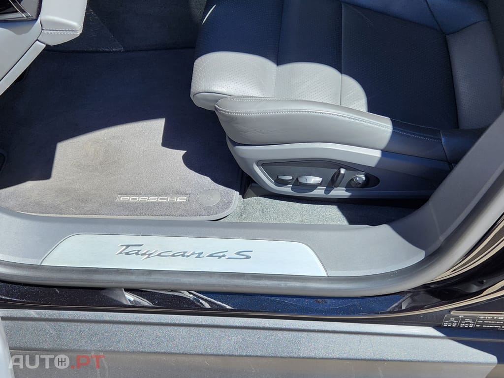 Porsche Taycan 4S bateria Performance Plus