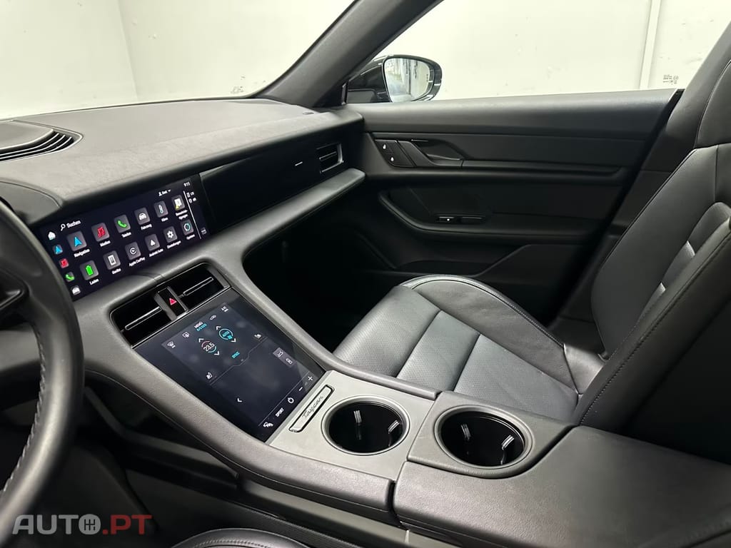 Porsche Taycan Sport