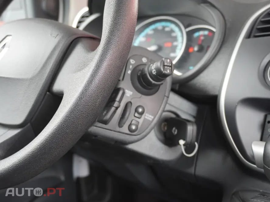 Renault Kangoo Maxi 33 (c/ Bateria)
