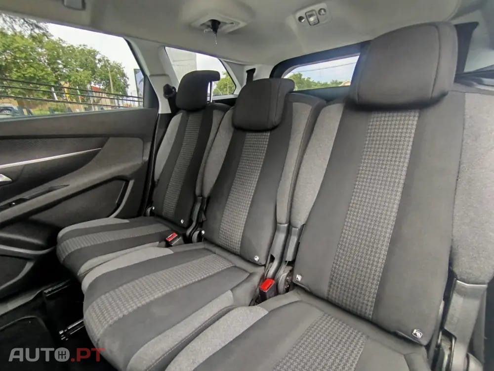 Peugeot 5008 BlueHDI 120 EAT6 Stop & Start Allure
