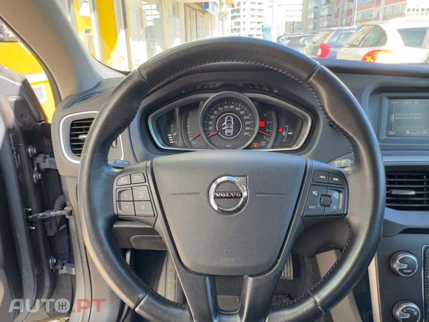 Volvo V40 2.0 D2 Inscription