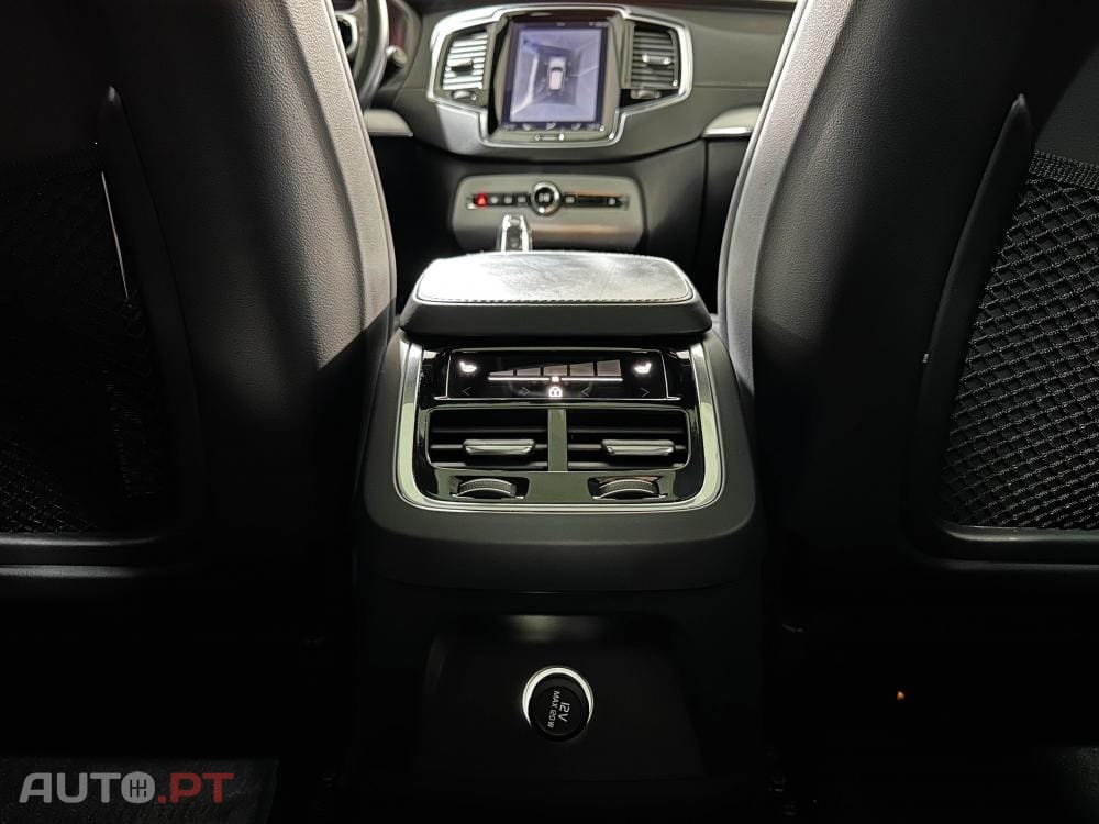 Volvo XC90 T8 AWD Twin Engine Geartronic Inscription