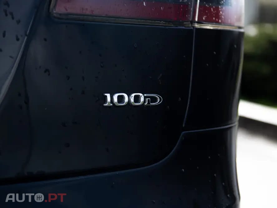 Tesla Model S 100D