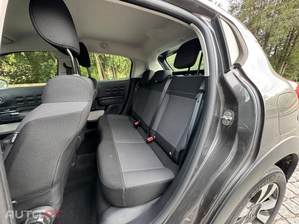 Citroen C3 1.2 PureTech Shine EAT6