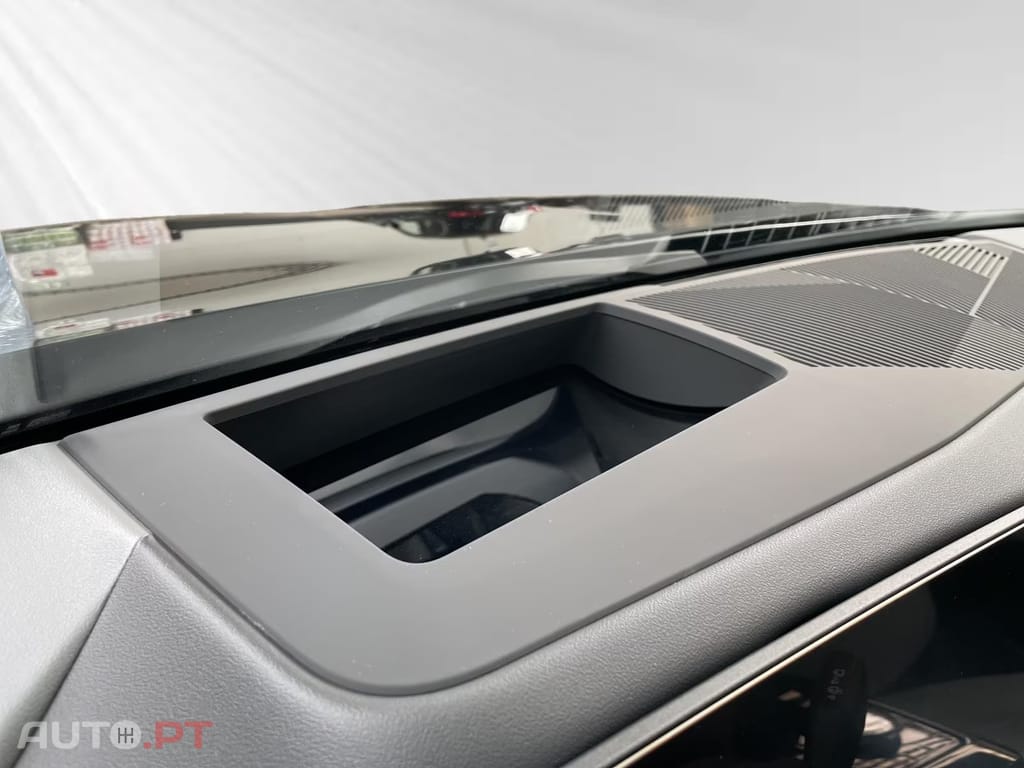 BMW i5 xDrive40