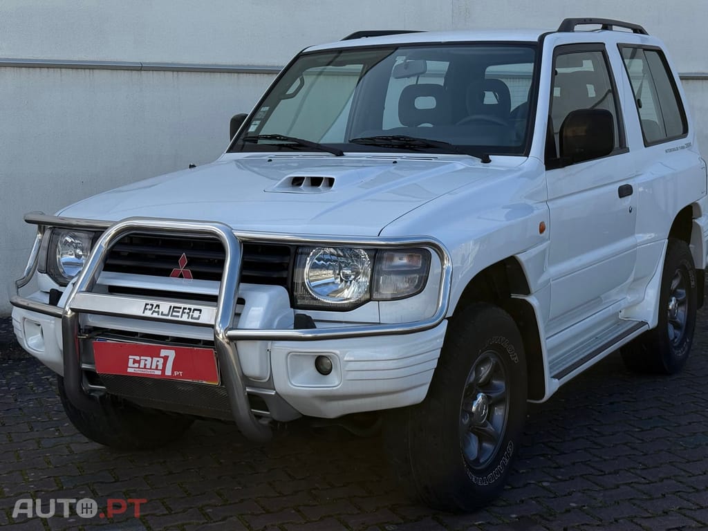 Mitsubishi Pajero 2.8 TD GLX