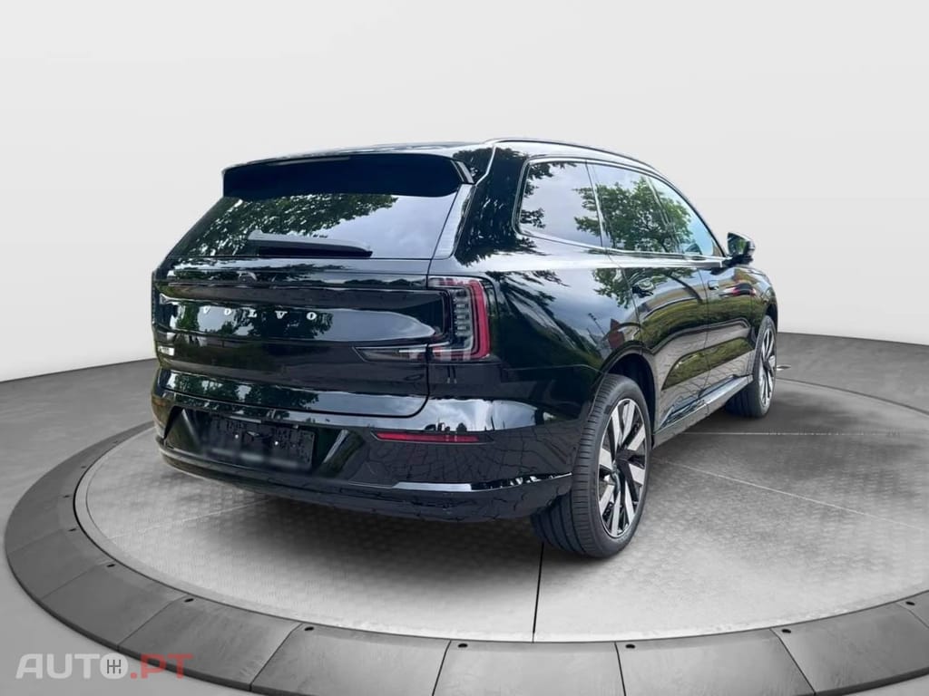 Volvo EX90 111 kWh Twin Motor Performance Ultra