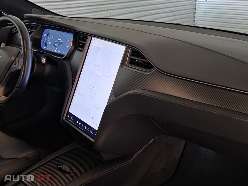 Tesla Model S 100 kWh Long Range Plus AWD