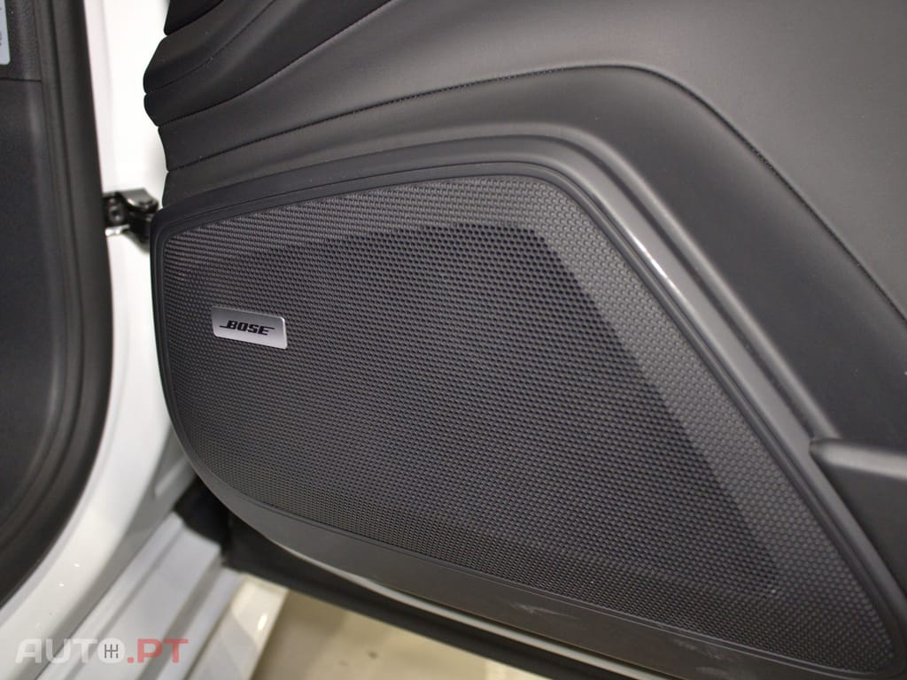 Porsche Panamera 4 E-Hybrid