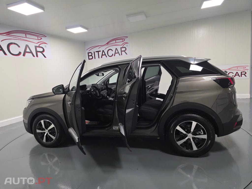 Peugeot 3008 1.5 BlueHDi Active
