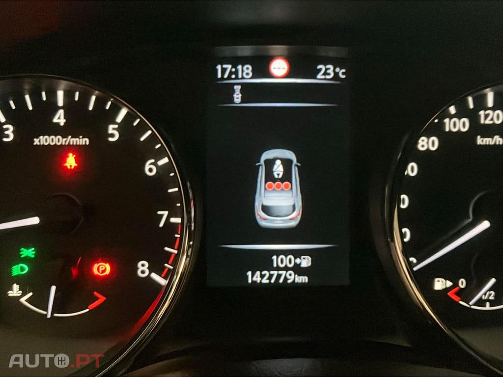 Nissan Qashqai 1.2 DIG-T N-Connecta 18