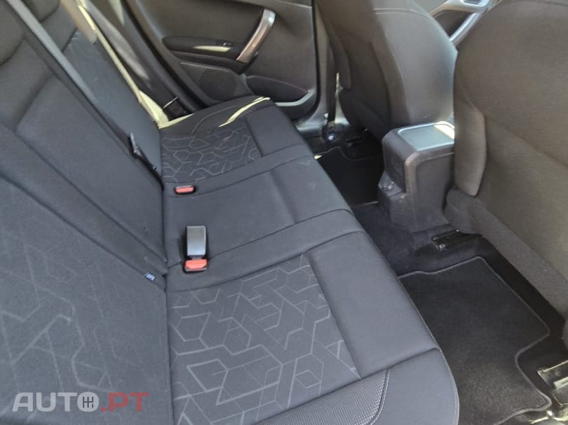 Peugeot 2008 1.2 PureTech Style