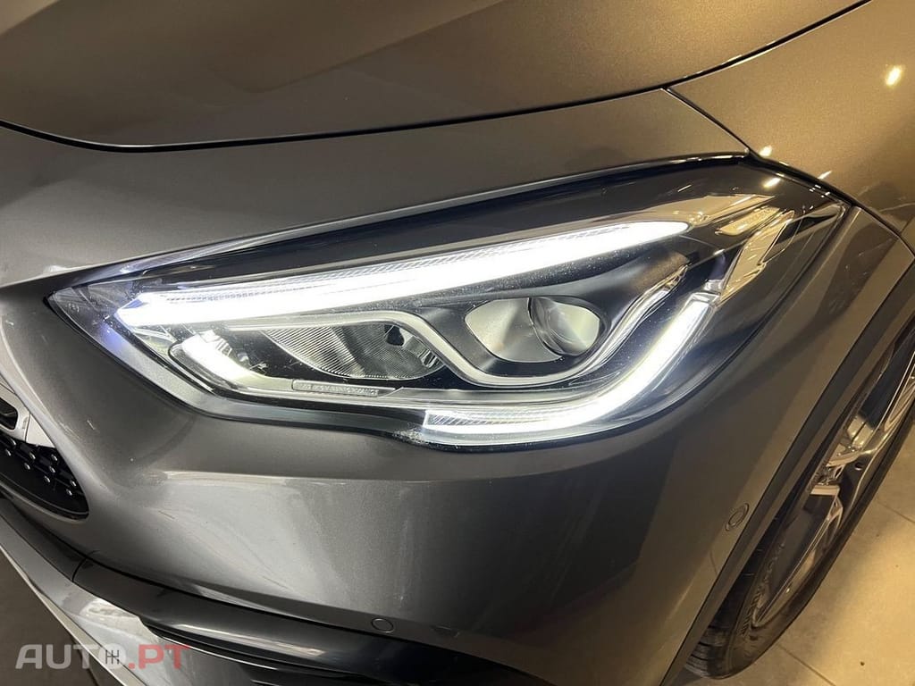 Mercedes-Benz GLA 250 e 8G-DCT AMG Line