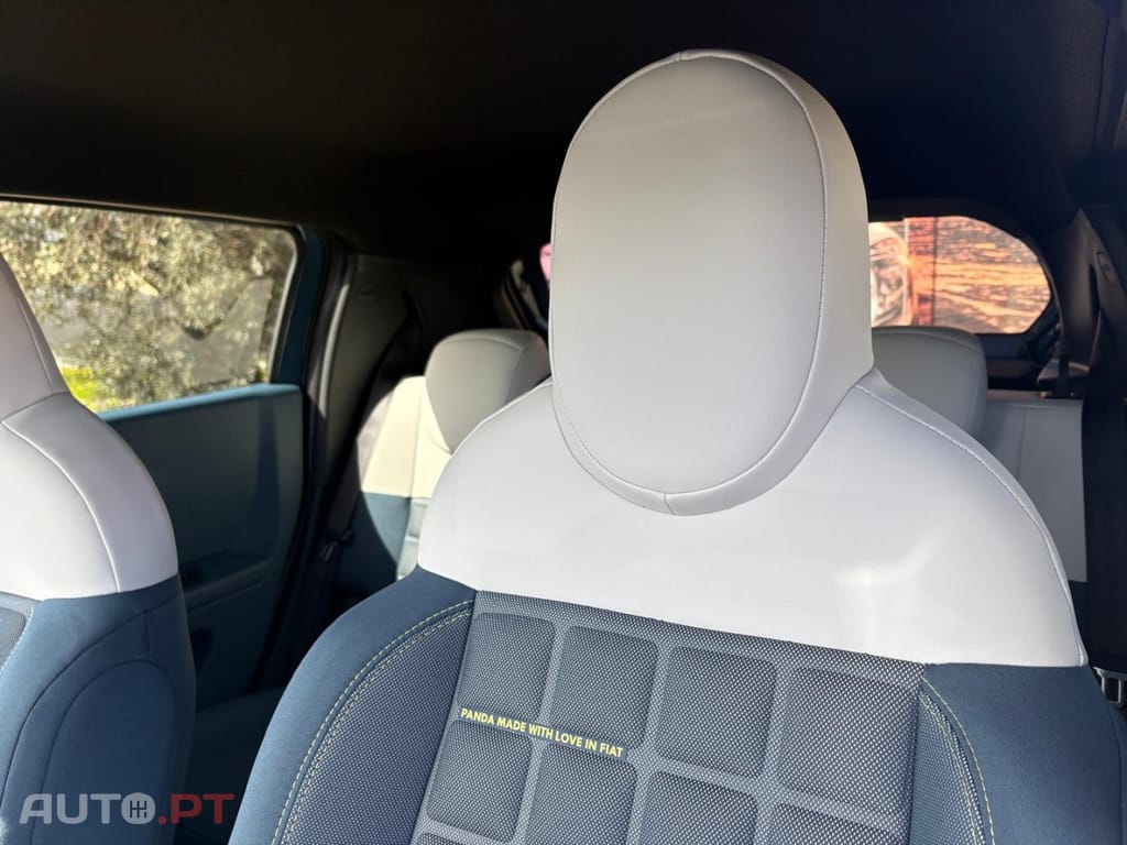 Fiat Grande Panda 1.2 Hybrid La Prima eDCT