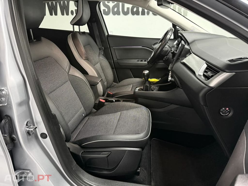 Renault Captur TCe 100 INTENS