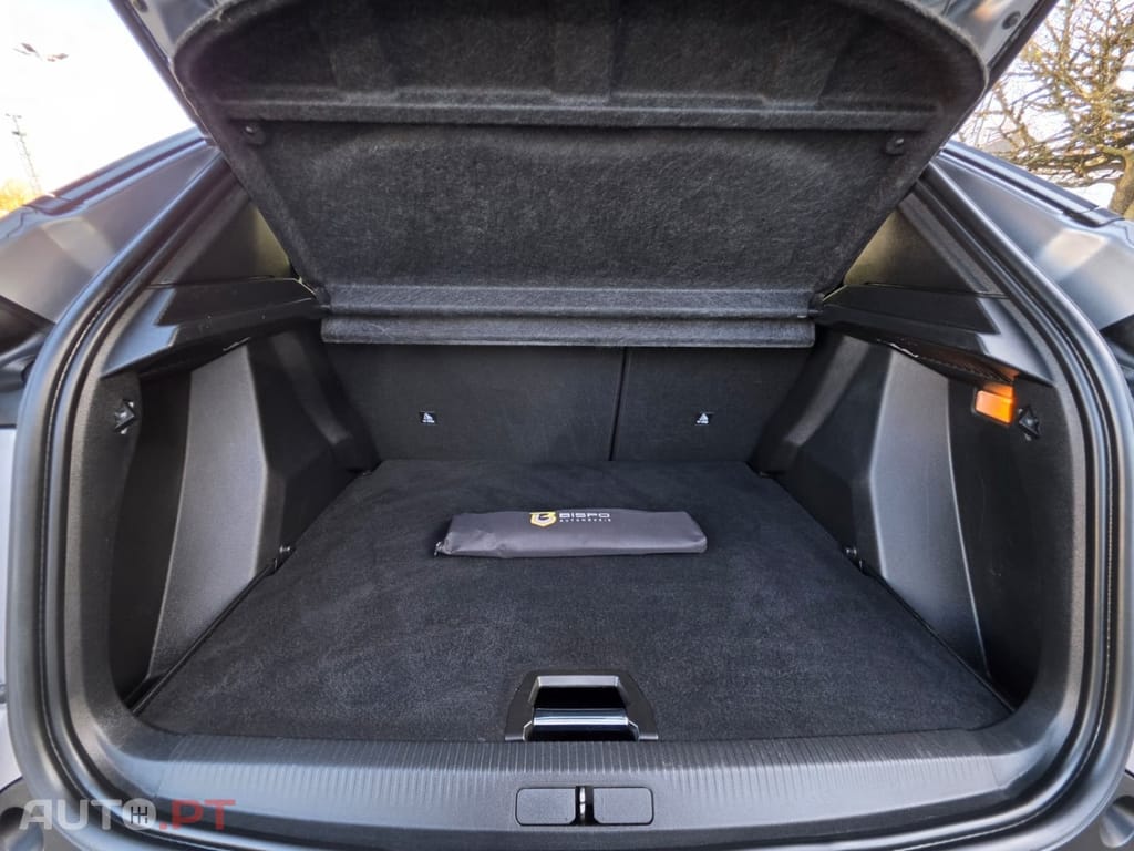 Peugeot 2008 PureTech 100 Style