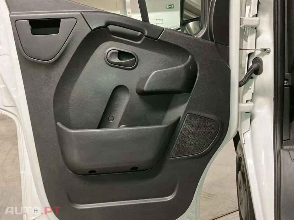 Renault Master 2.3 dCi L2H2