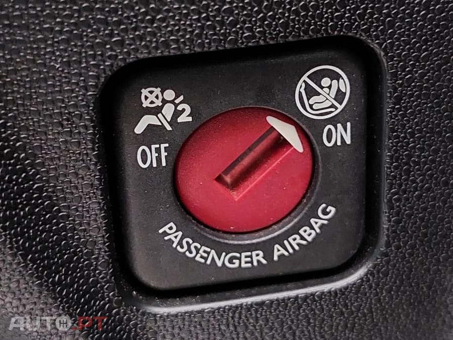 Citroen C3  1.2 PureTech C-Series