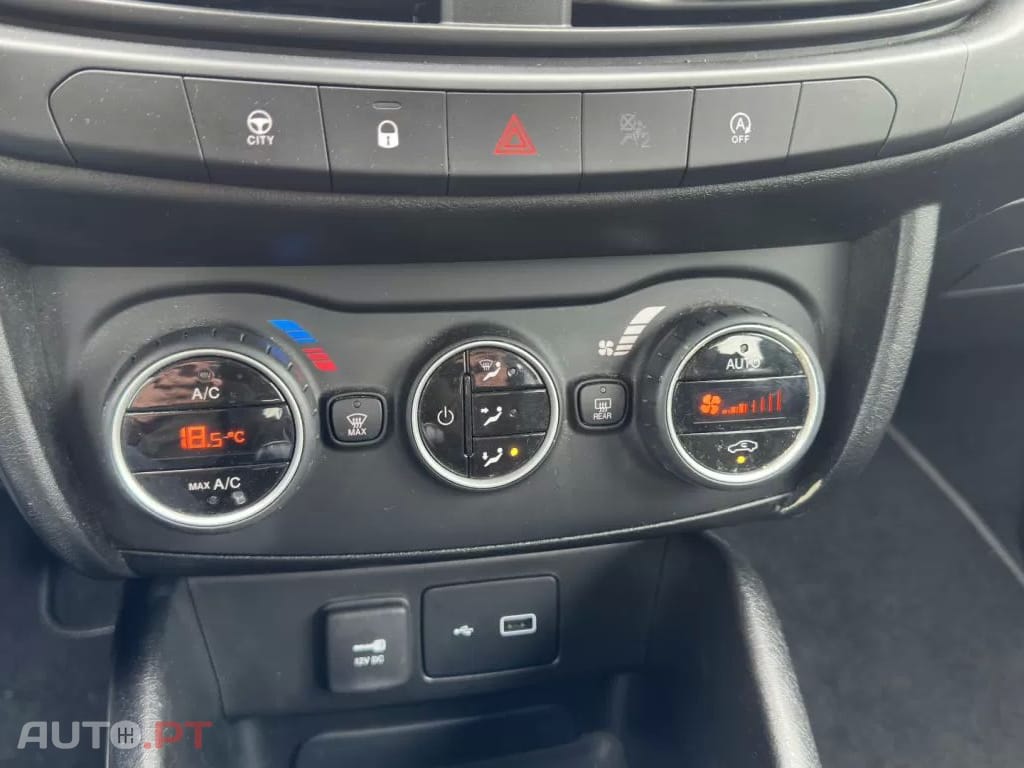 Fiat Tipo 1.3 M-Jet Lounge