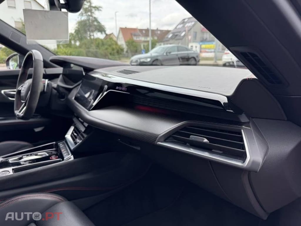 Audi RS E-Tron GT quattro