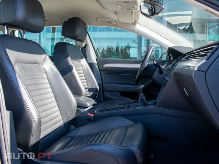 Volkswagen Passat Variant 2.0 TDi Highline