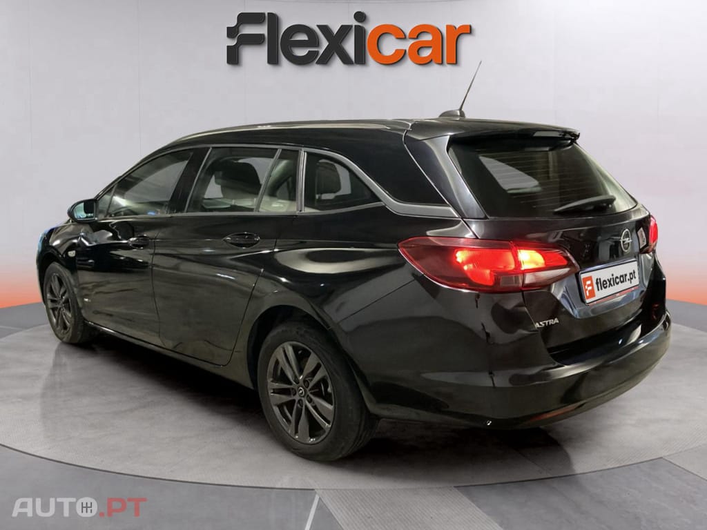 Opel Astra Sports Tourer 1.2 Turbo Design & Tech
