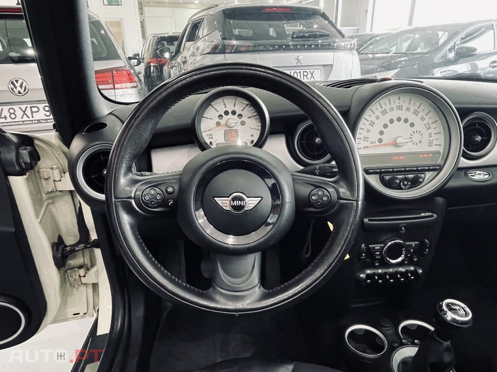 MINI Cabrio Cooper D