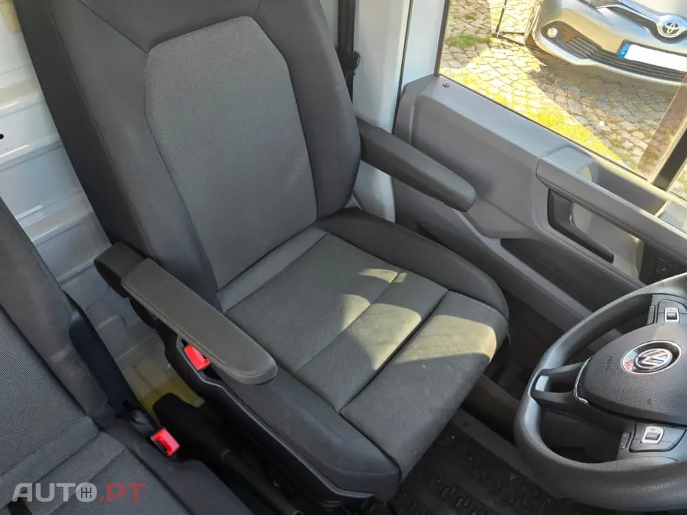 Volkswagen Crafter 35 2.0 TDI CD L3 Médio