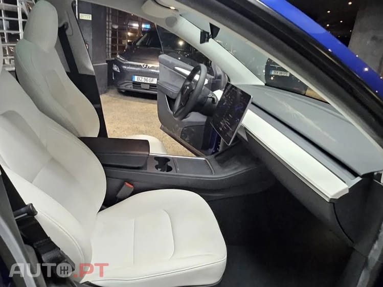 Tesla Model Y Performance Tração Integral