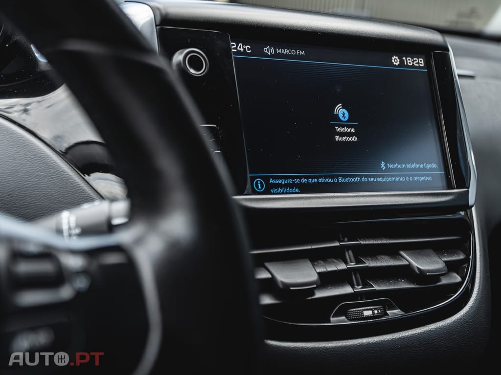 Peugeot 208 1.6 BlueHDi Style