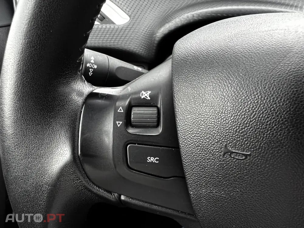 Peugeot 2008 1.2 PureTech Active