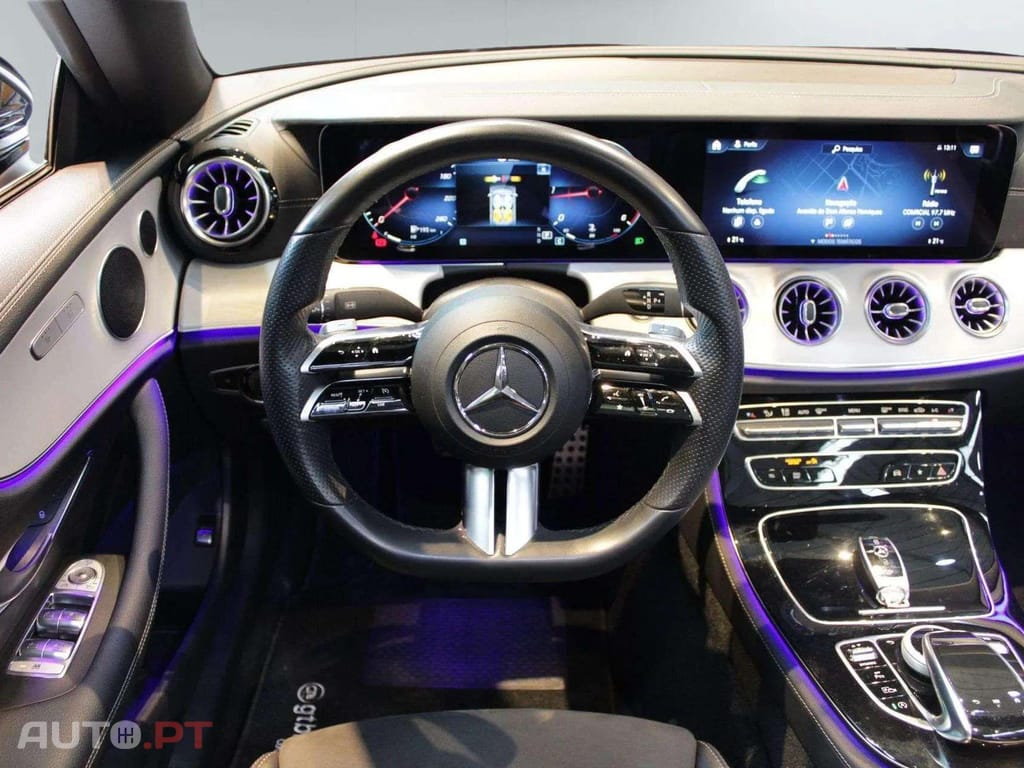 Mercedes-Benz E 220 AMG LINE