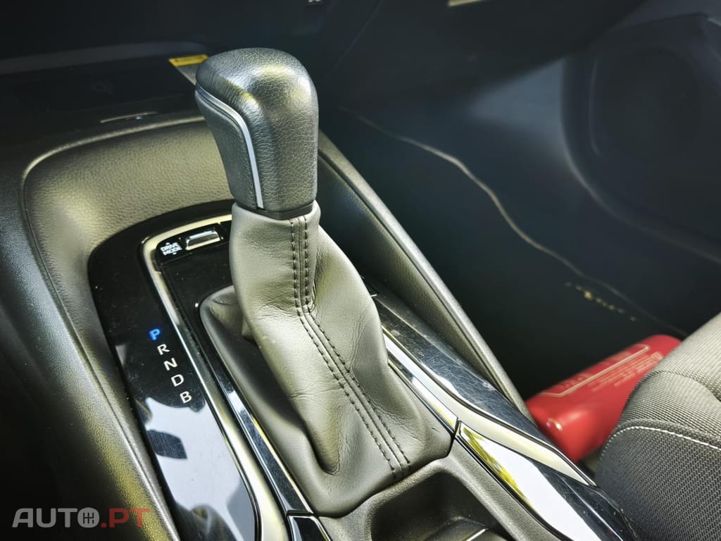 Toyota Corolla 1.8 Hybrid Comfort+P.Sport