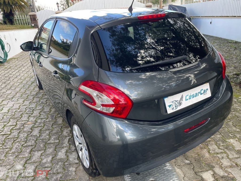Peugeot 208 1.2 VTi Active