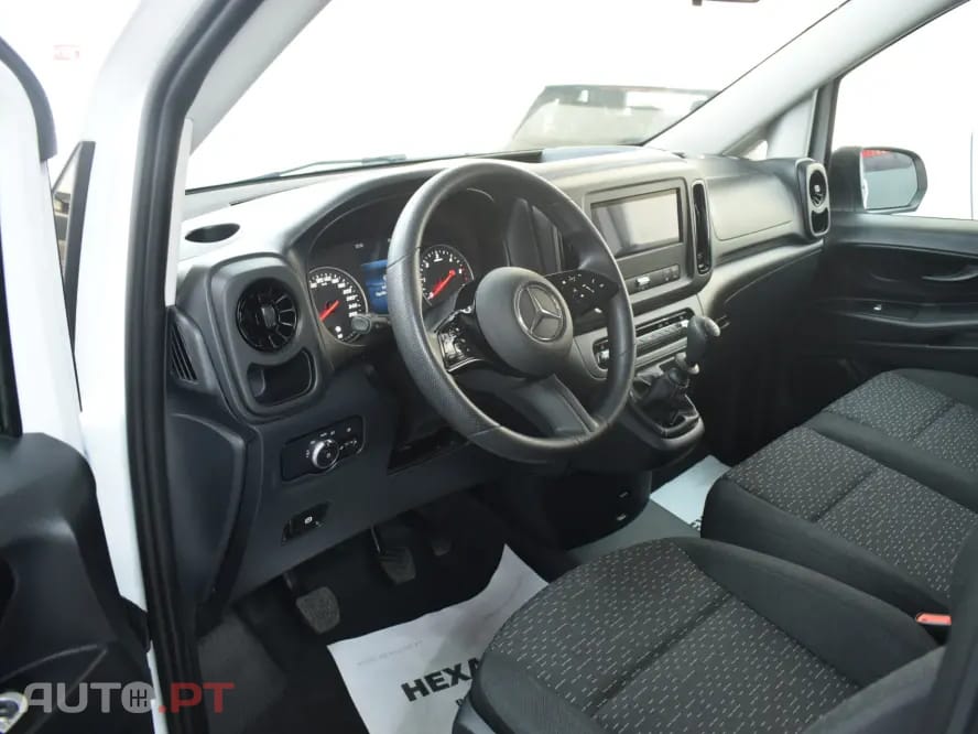 Mercedes-Benz Vito 114 CDi/32