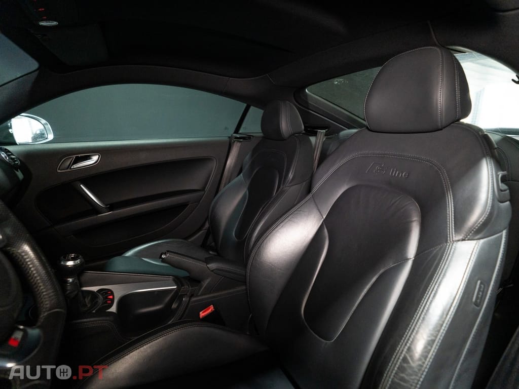 Audi TT 2.0 TFSI S-line
