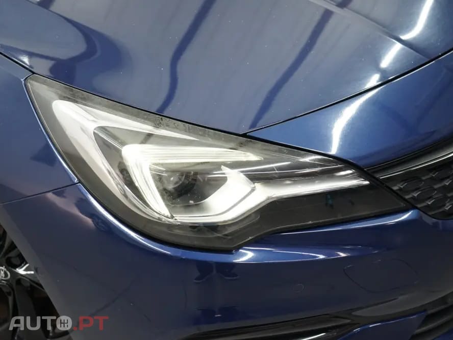 Opel Astra Sports Tourer 1.2 T Edition