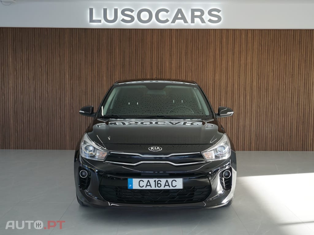 Kia Rio 1.0 T-GDI 100 Dream-Team Edition