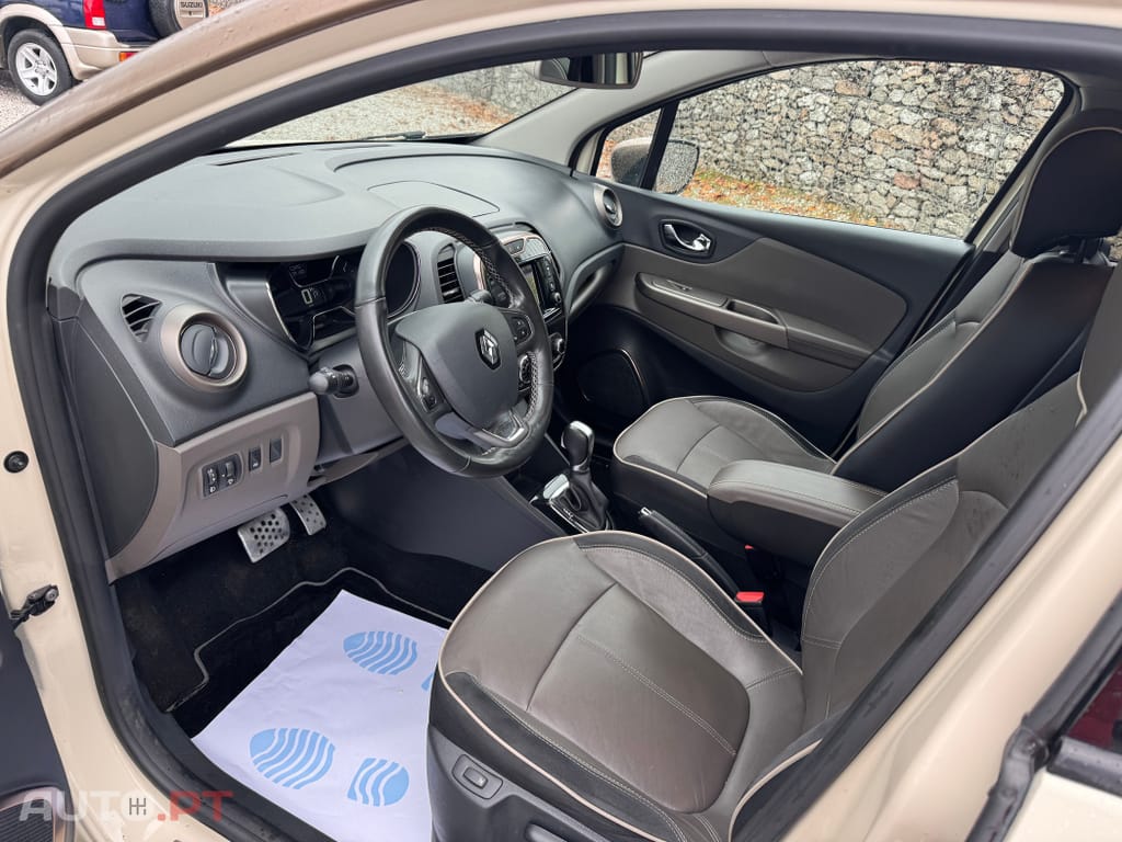 Renault Captur 1.2 TCe Exclusive EDC